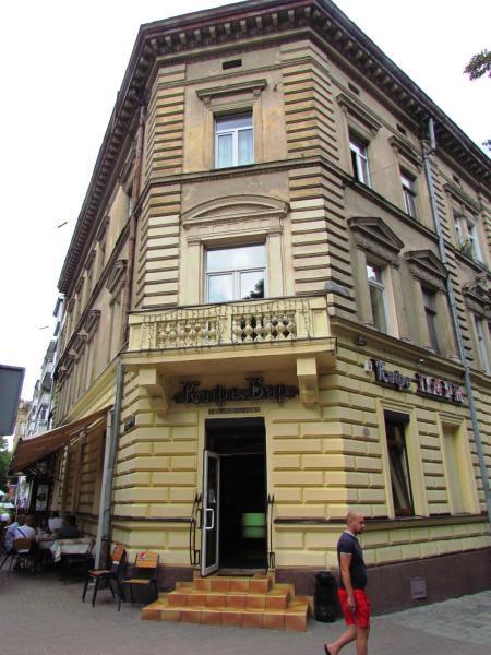 Апартаменты Двухкомнатные Для 6Х Около Парка В Центре Lviv Exterior foto